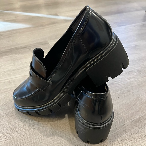 Sincerely Jules Platform Loafers - Picture 4 of 6